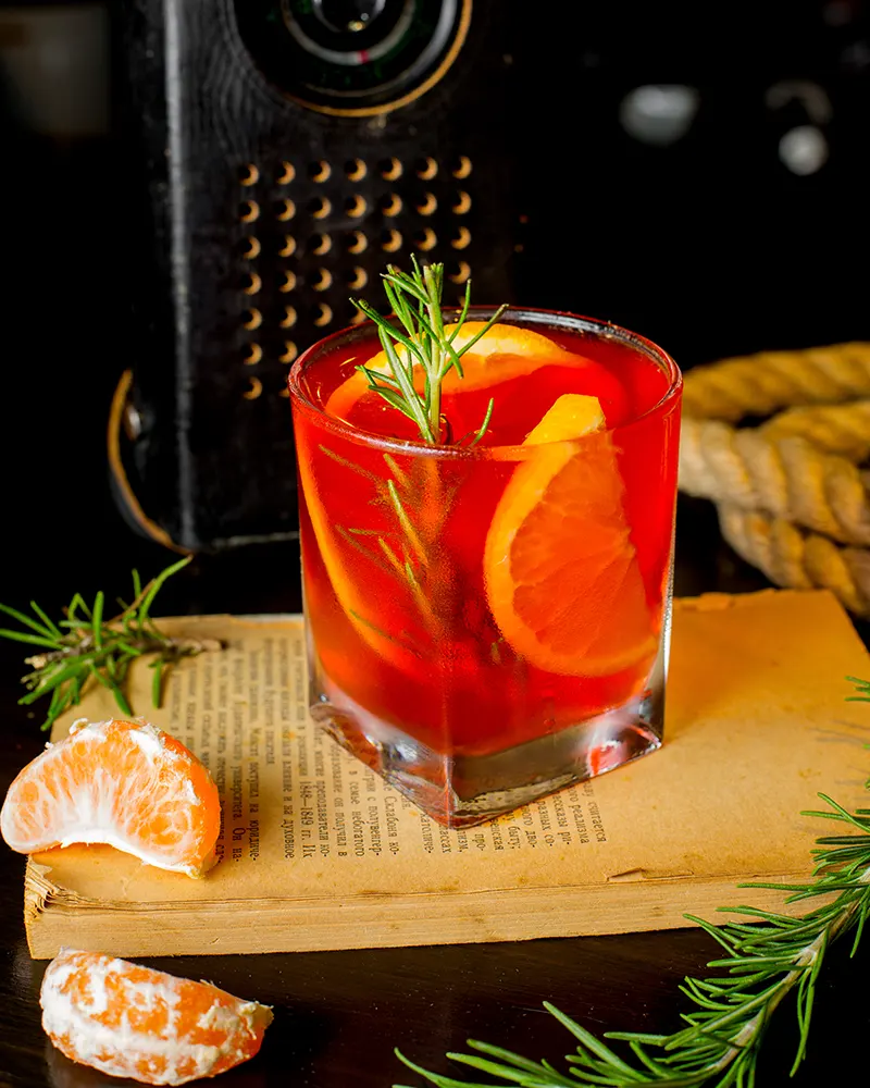 CAMPARI ORANGE-cocktailuri-cu-citrice-vara
