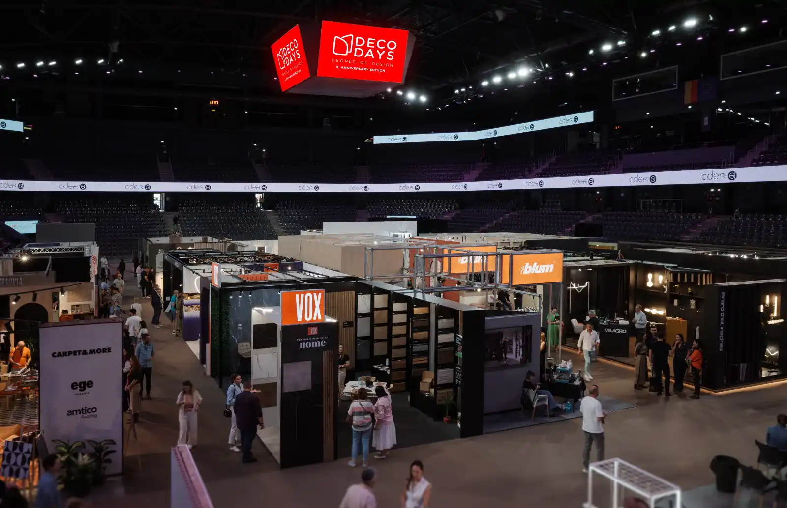 Karim Rashid, unul dintre cei mai influenți designeri ai lumii, vine &icirc;n Rom&acirc;nia la DECO Days 2026