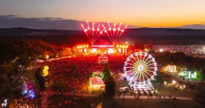 5 artiști de ascultat la Electric Castle 2026 și poveștile care îi fac speciali