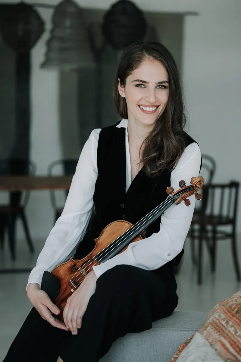 Julia Pusker-sonoro-musikland-festival-patrimoniu-transilvania