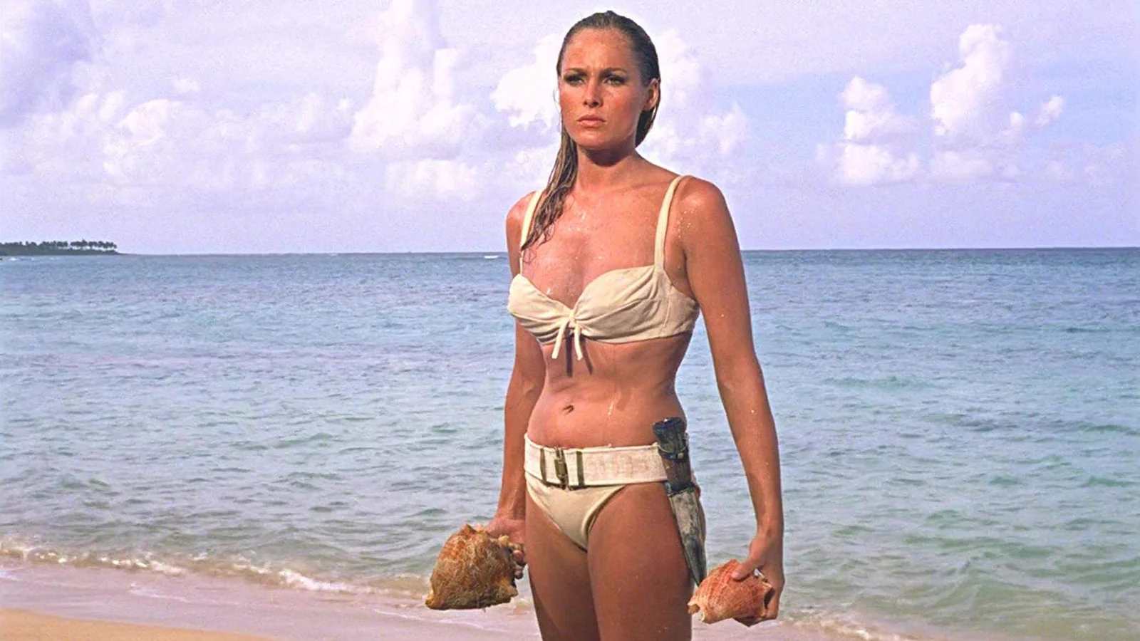 Ursula Andress, Dr. No bikini-ul-in-moda