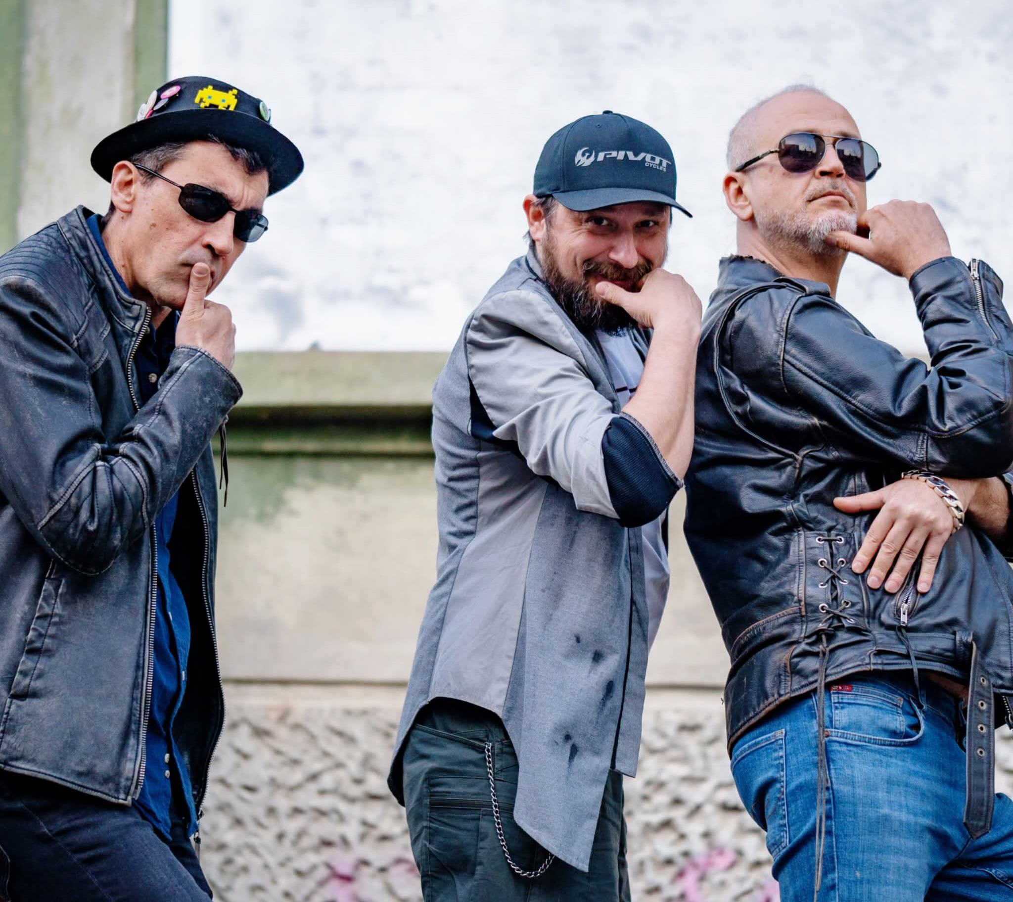 Zob fotografie oficiala