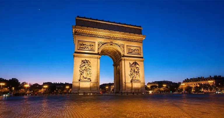arcul de triumf paris