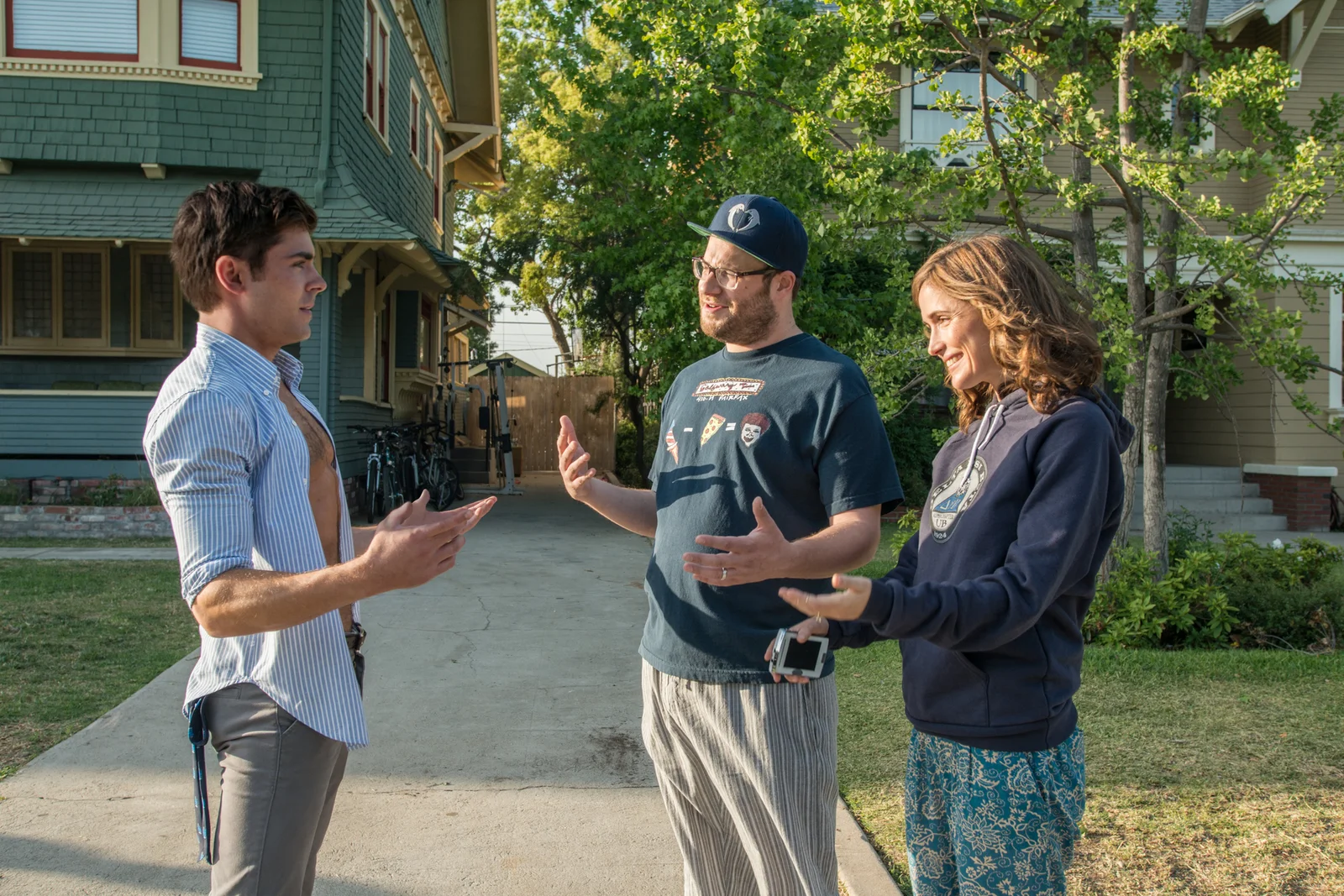 Rose Byrne, Seth Rogen si Zac Efron in filmul-neighbors-2014