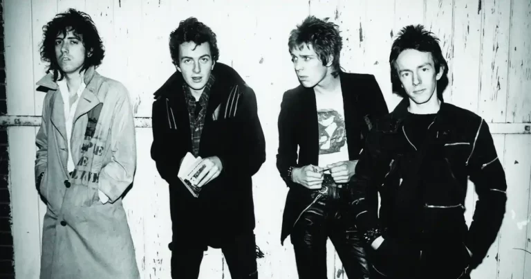 The Clash și punk-ul