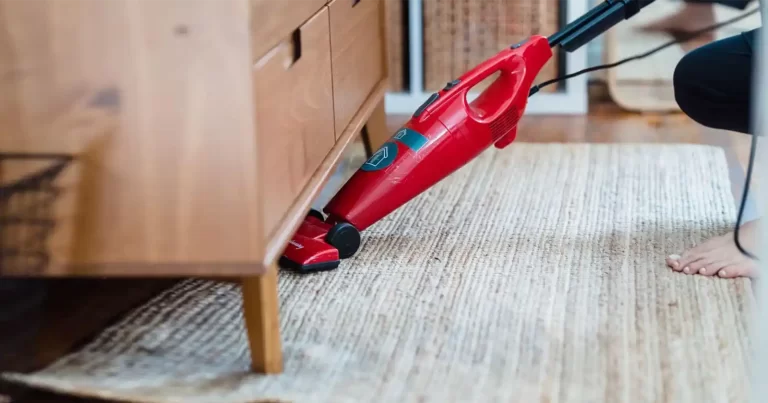Aspirator vertical sau clasic - alegerea depinde de casa ta, nu de reclamă