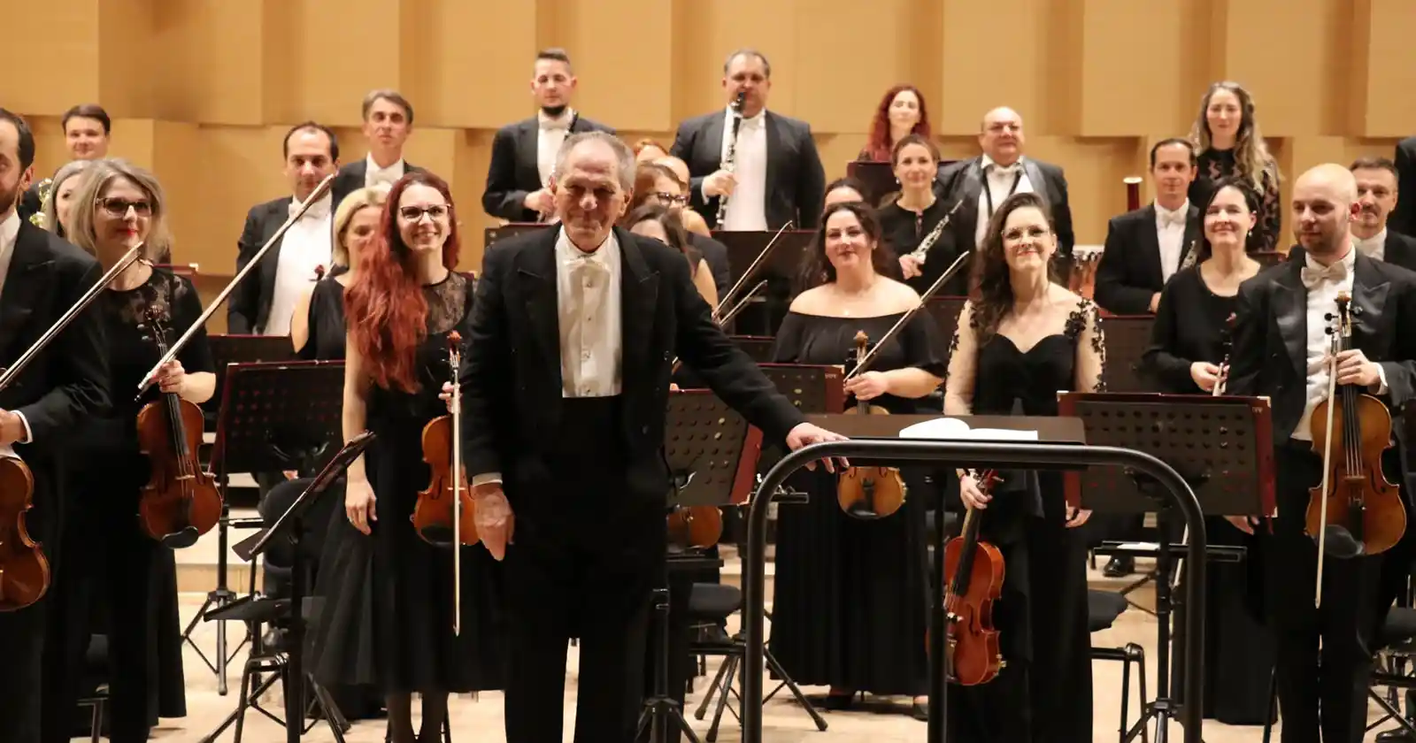 Cristian Mandeal la Filarmonica Brasov Foto Iosif Trif copy