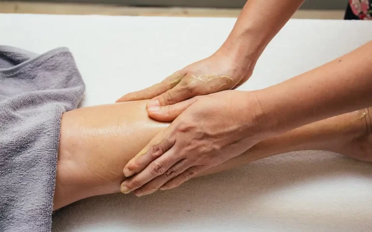 Drenajul limfatic manual: ritualul care repornește circulația și redefinește starea de bine