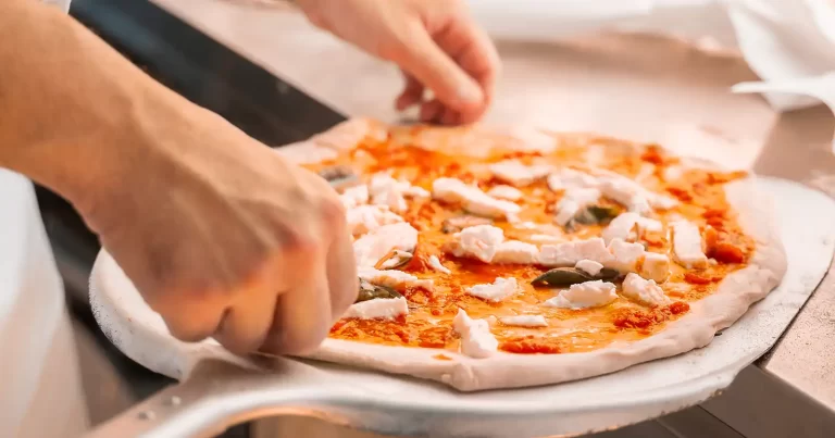 L'Arte della Pizza - Tradiția napoletană și meșteșugul pizzaiolilor, în centrul Oradiei