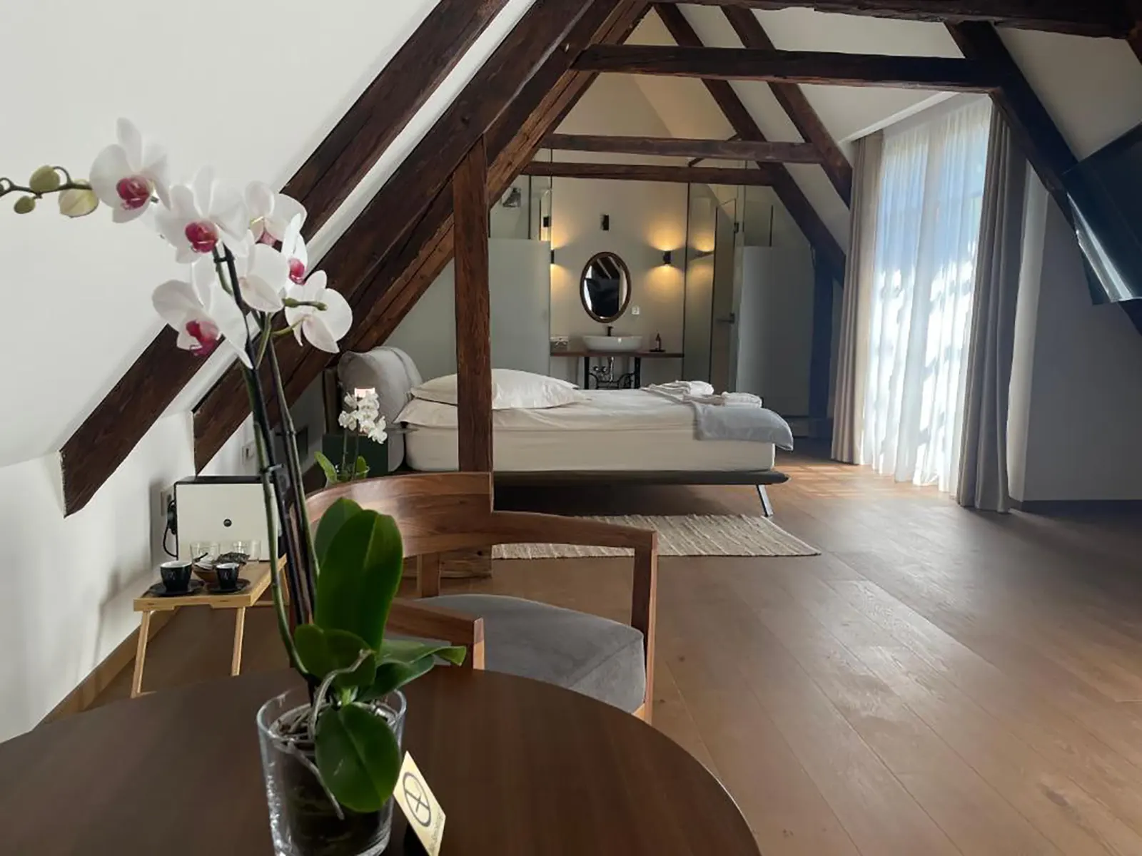 Camera din hotelul Casa Albert Boutique - cazare Brașov Jazz & Blues Festival 2026
