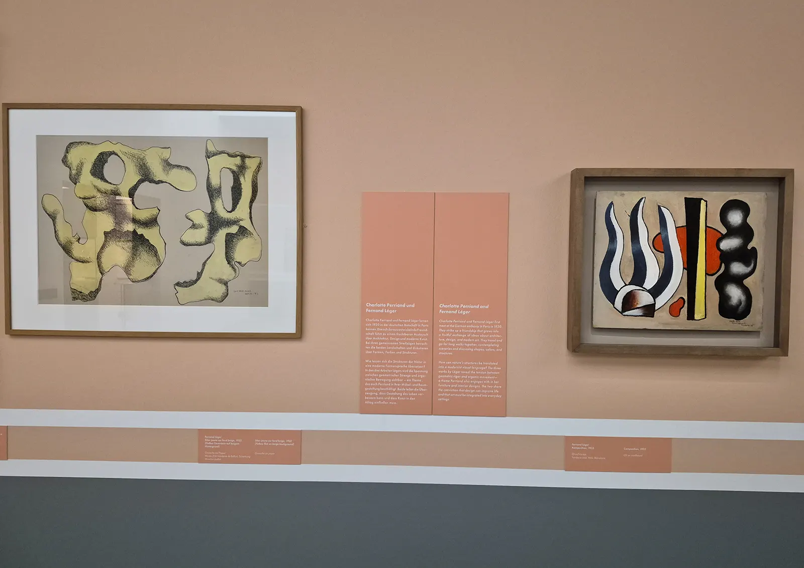 Charlotte Perriand și Fernand Léger în expoziția de la Museum der Moderne Salzburg