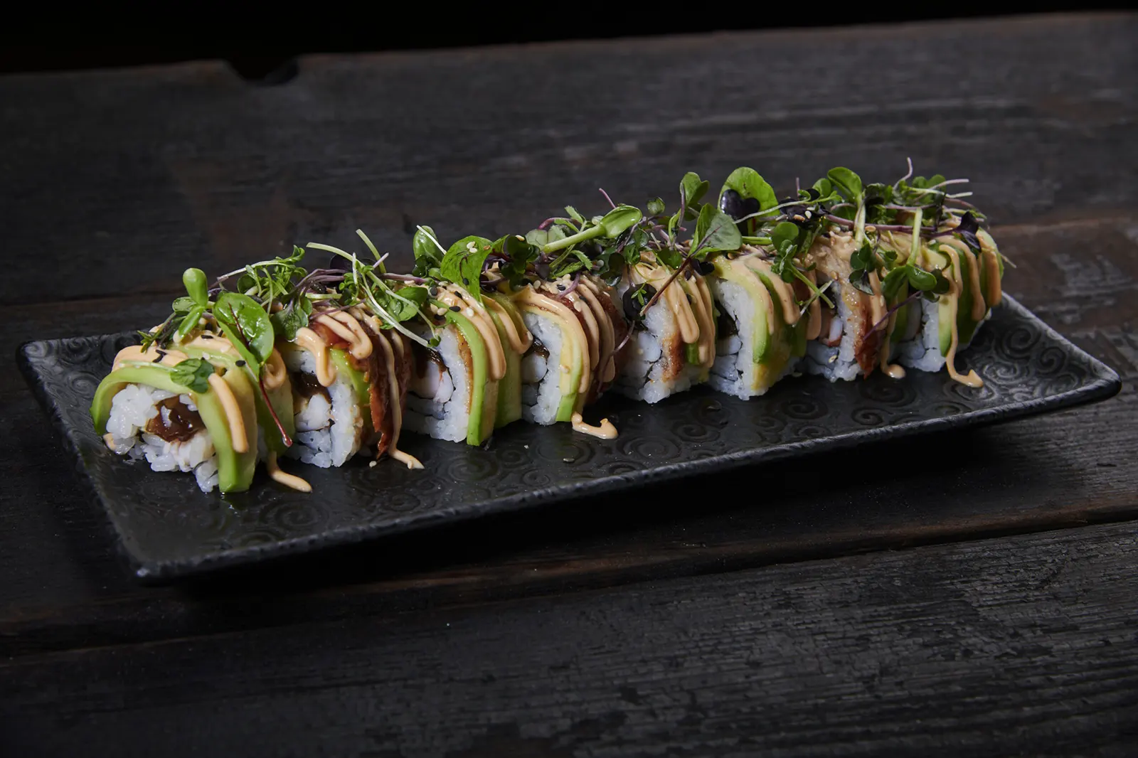 Avocado Roll cu microplante la Edo Sushi București