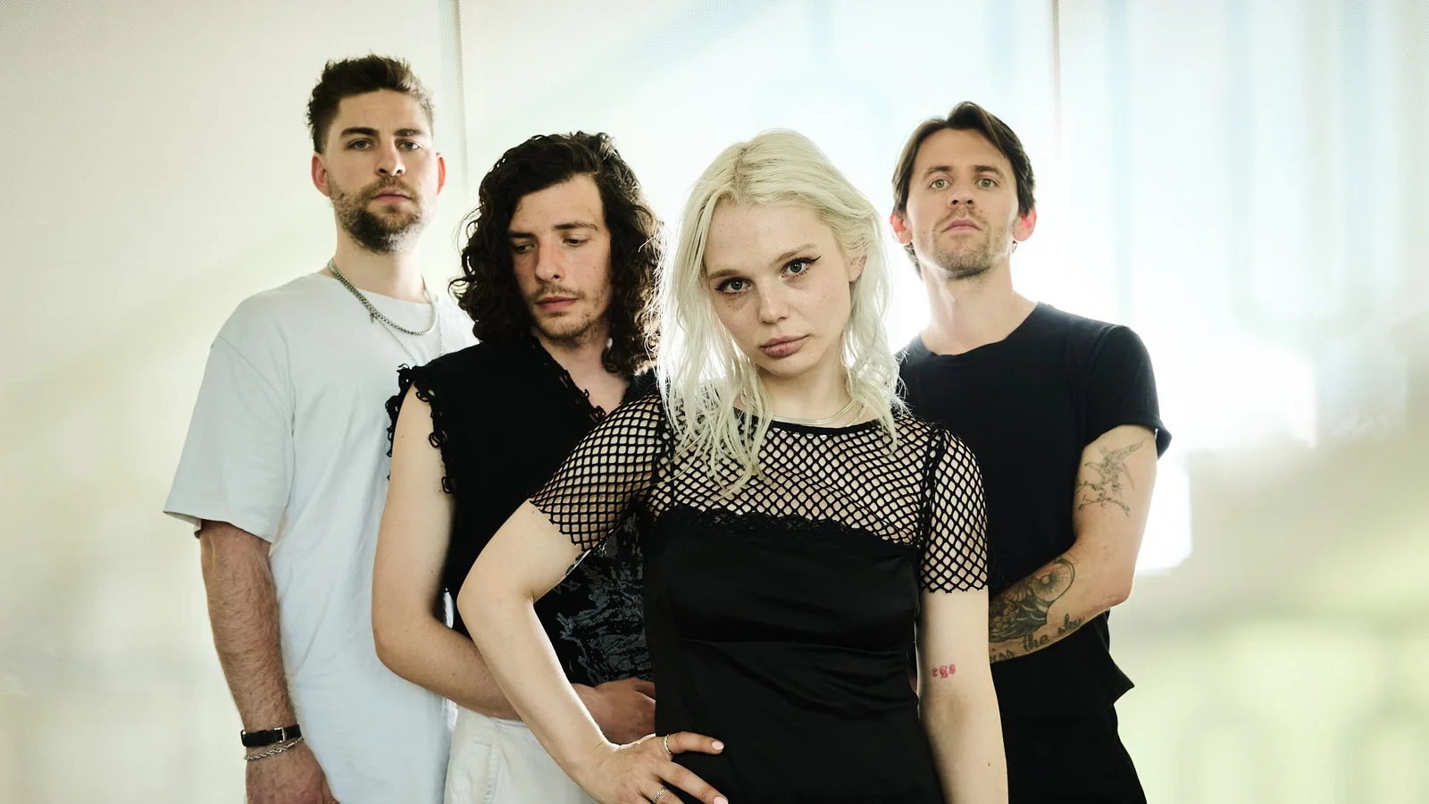 trupe rock alternativ feminine, PURE CHLORINE