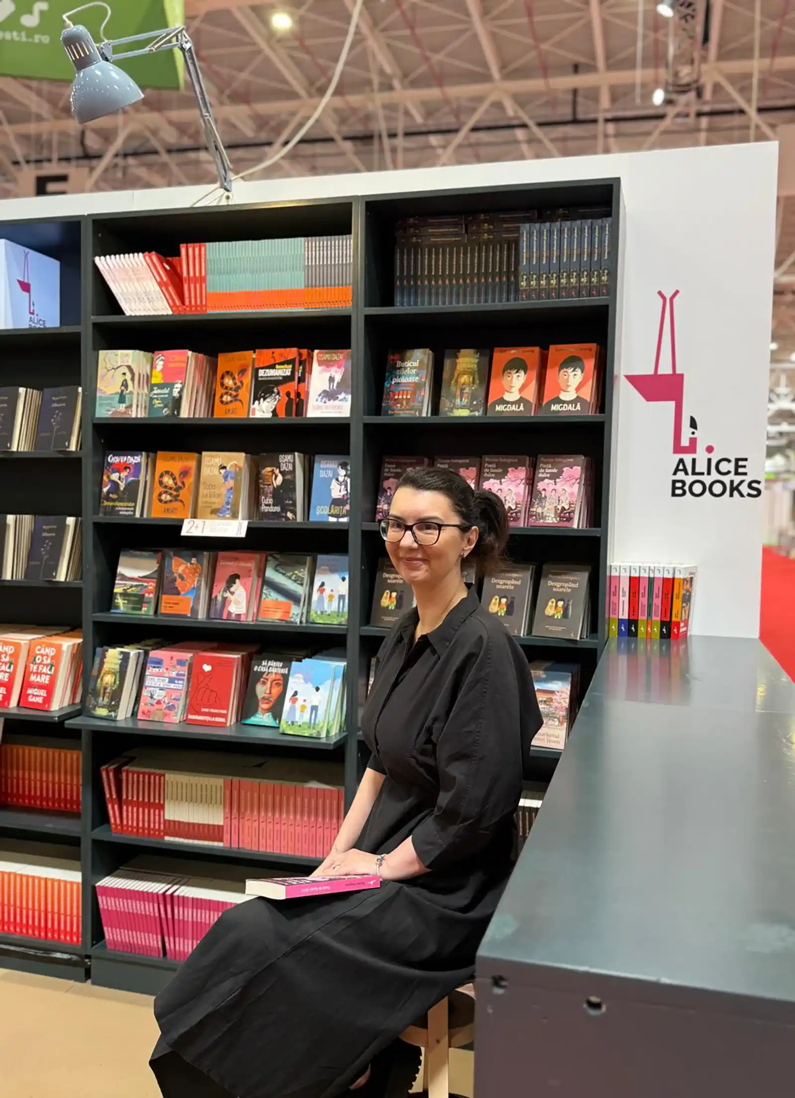 Interviu cu Lucia Popovici, Editorial Manager ALICE BOOKS, despre cum a ajuns vrăjitoarea Kiki în România, un clasic al literaturii japoneze pentru copii