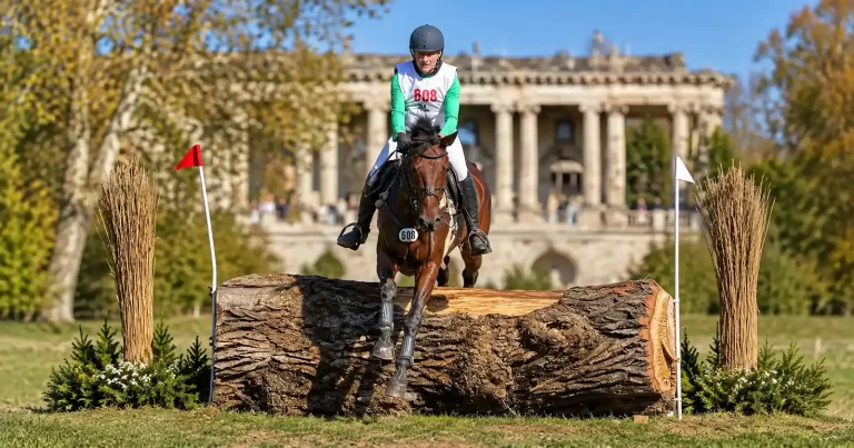Karpatia Horse Show 2026 pe Domeniul Cantacuzino: tradiție ecvestră și renașterea unui simbol arhitectural
