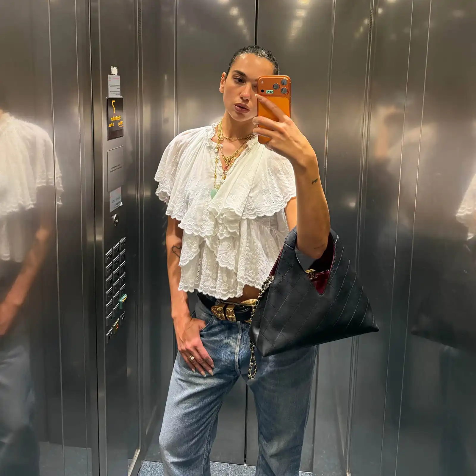 Foto: facebook DuaLipa
