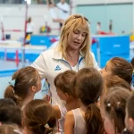 Fundația Țiriac organizează prima selecție pentru cursurile gratuite de inițiere în gimnastică pentru copii, în prezența Nadiei Comăneci