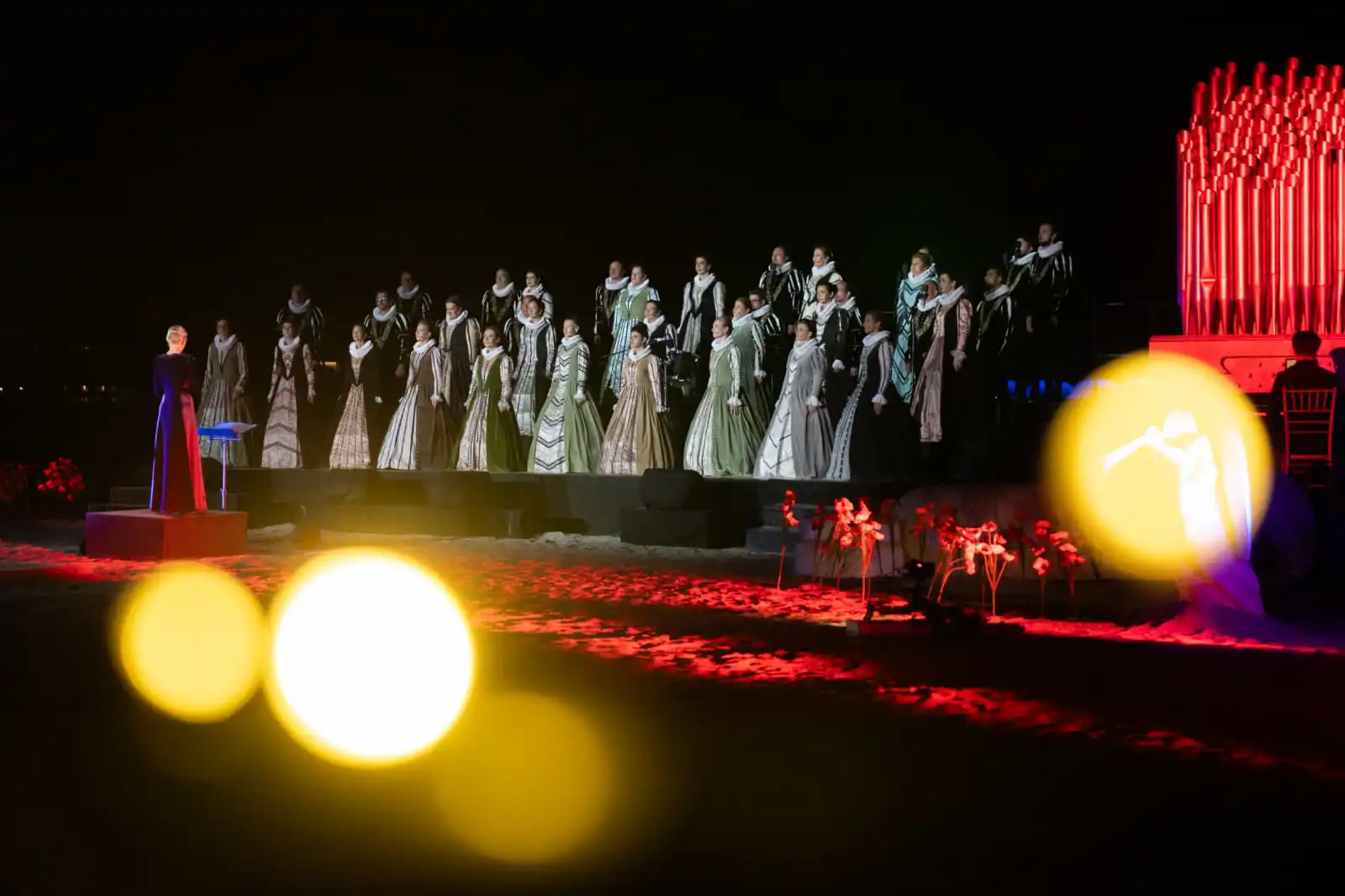 Spectacolul AVE MARIA, cu Corul Madrigal și actorul Marius Manole, revine la București