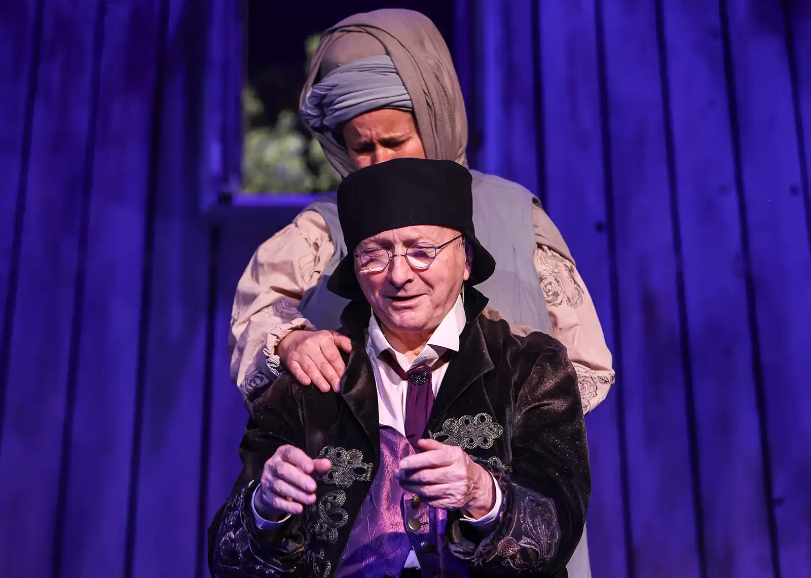 Teatrul Național „I.L.Caragiale” din București anunță premiera spectacolului Livada de vișini”, în regia lui Horațiu Mălăele