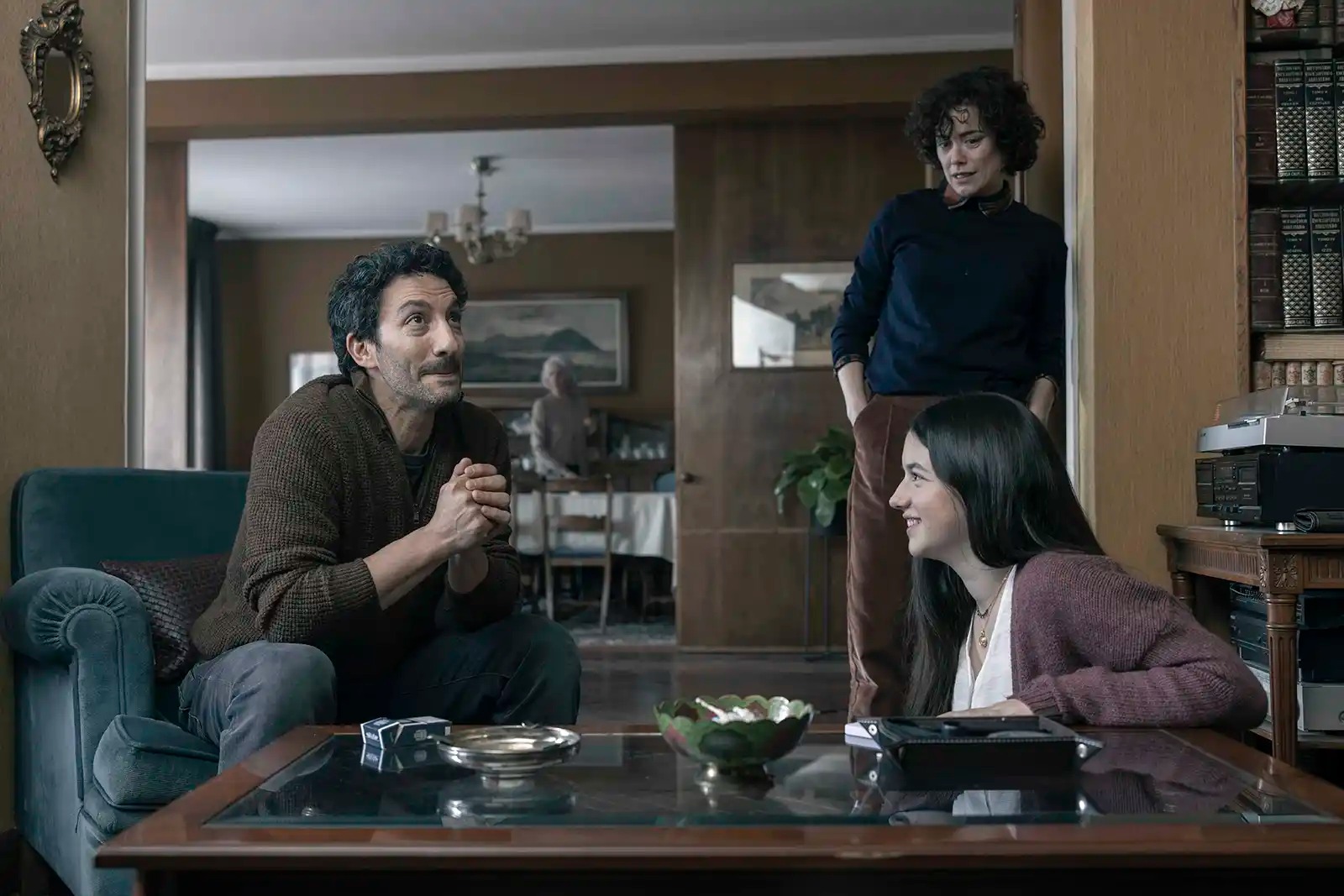 O adolescentă, o vocație neașteptată și 5 premii Goya: „Duminicile”, din 25 septembrie la cinema