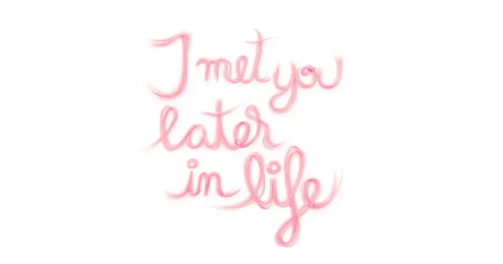 Lea Rasovszky prezintă „I Met You Later in Life”, o expoziție despre maternitate și feminitate