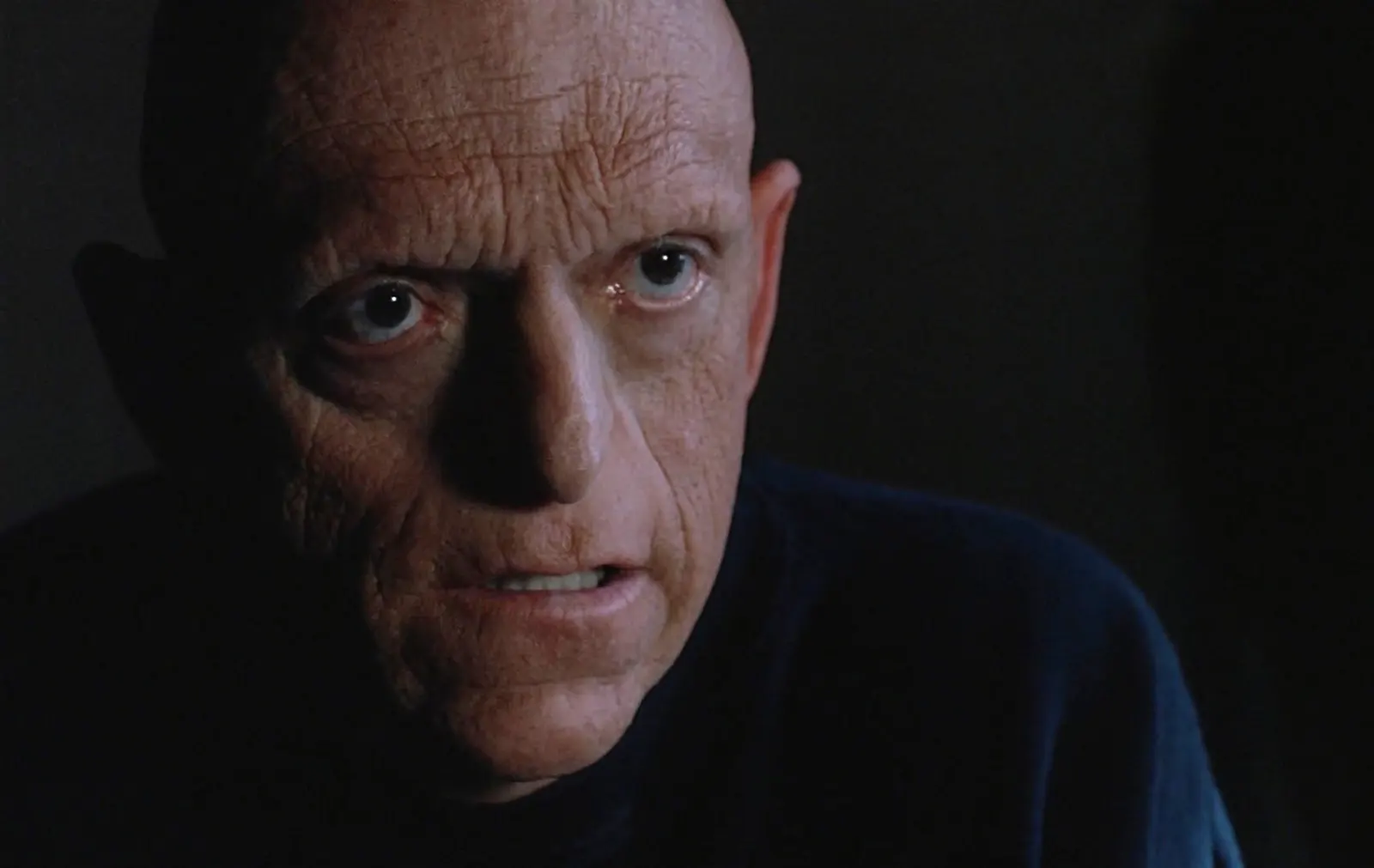 Michael Berryman în The X-Files: Revelations