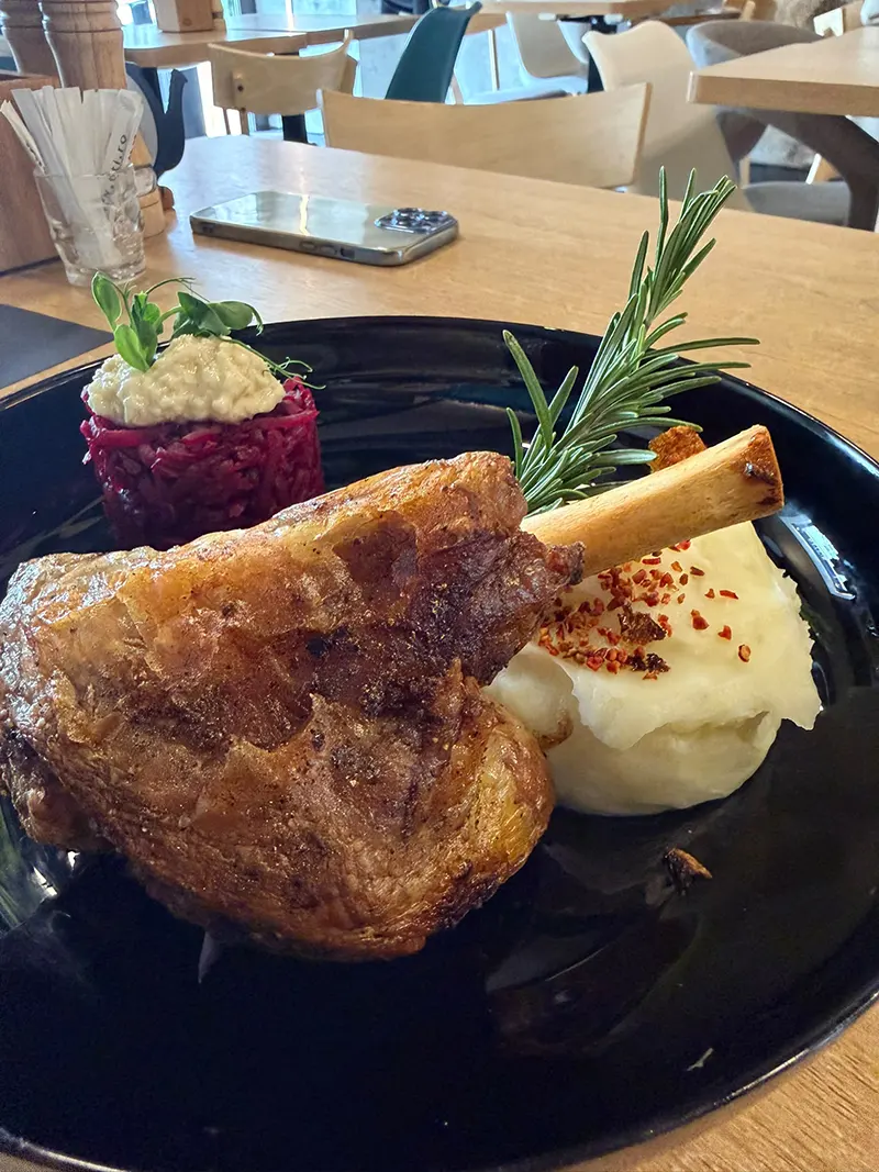 Preparat din meniul Le Petit Bistro Brașov