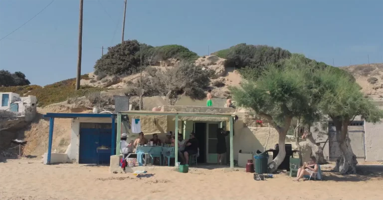 „O vară de nimic”, noul lungmetraj al Alinei Manolache, se lansează în cinematografe pe 16 octombrie