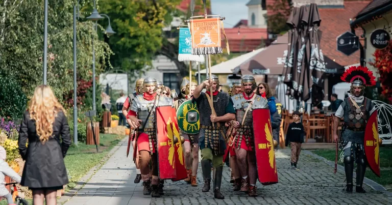 Asserculis Hoc Est 2 începe în această săptămână în Cetatea Târgu Mureș