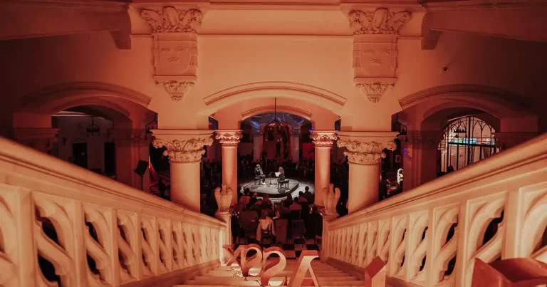Classix Lab, în premierǎ la Timişoara: Duo Minerva prezintă „Hymne à l’amour” la Sinagoga din Cetate
