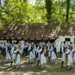 Două zile de regal folcloric: Festivalul Național de Folclor ”Tradiții la Români” la Teatrul Național ”Mihai Eminescu” din Timișoara