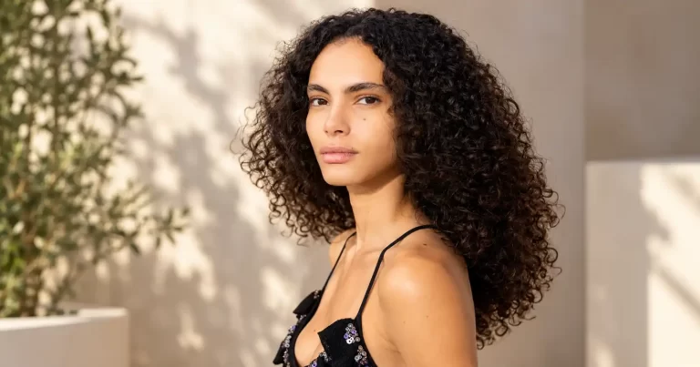 Fashion Week SS27: 5 tendințe de păr pe care vei vrea să le porți chiar acum