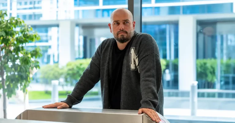 INTERVIU | Matei Dima și rețeta unei comedii care vorbește pe limba tuturor: „Teambuilding 2”