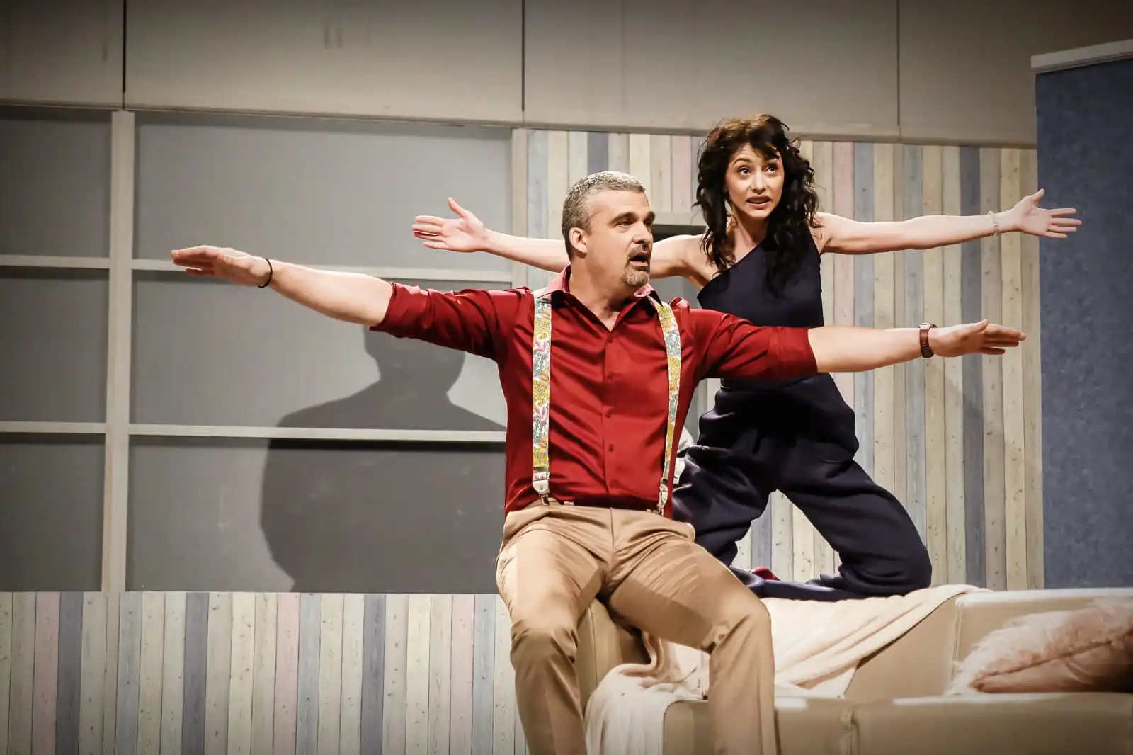 Aurelian Temișan, Monica Davidescu, Ovidiu Cuncea și Adrian Nartea, pe scenele din țară &icirc;n octombrie