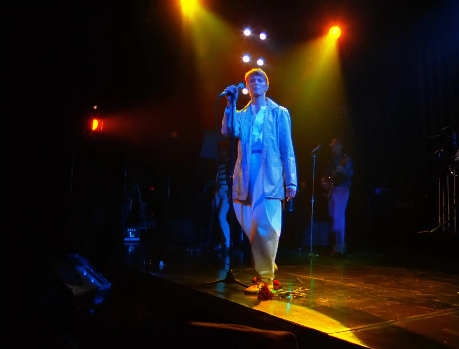 David Bowie revine în concert pe marile arene
