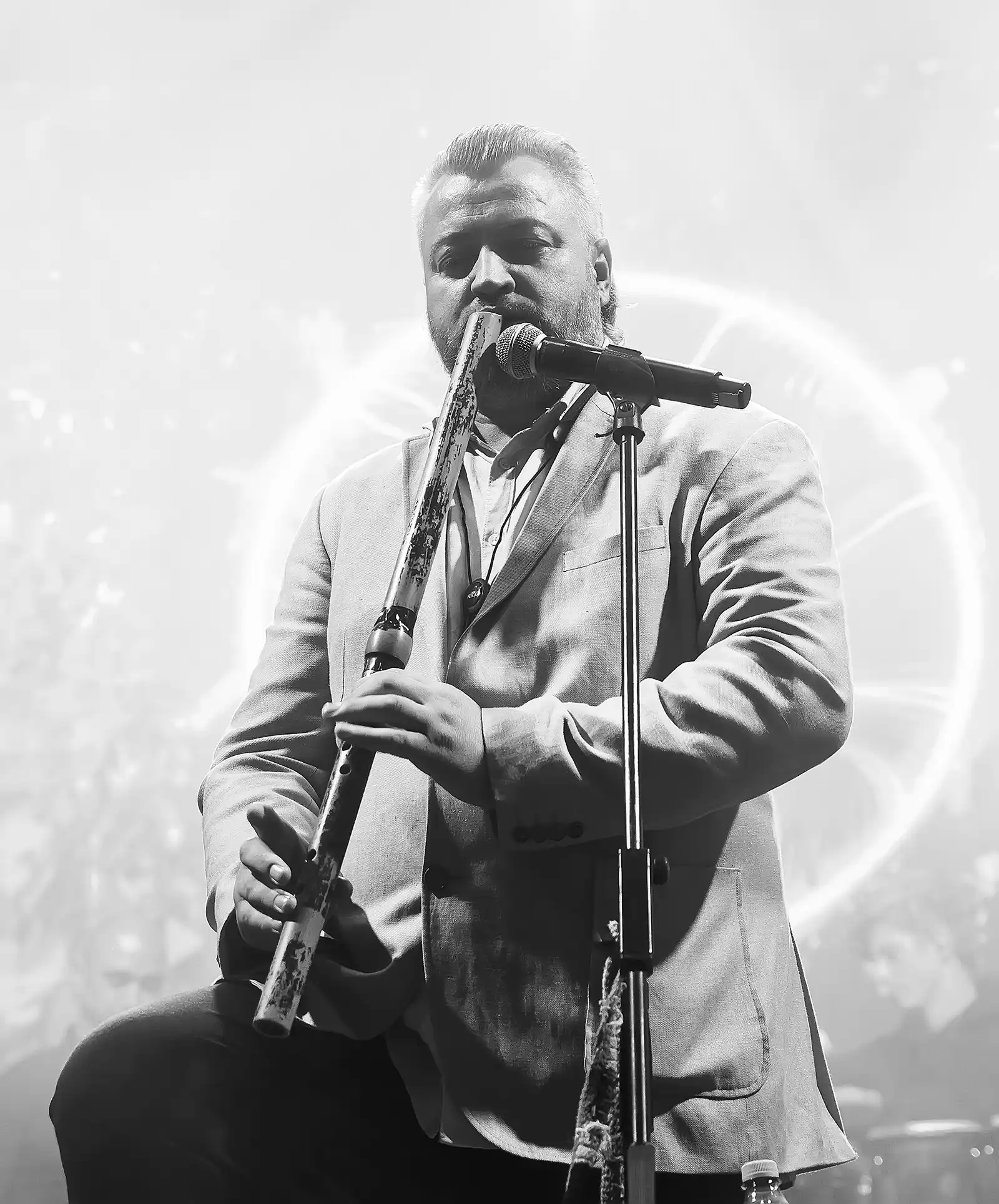 Între jazz și folclor. Interviu cu Vali Boghean despre influențele care îi definesc muzica