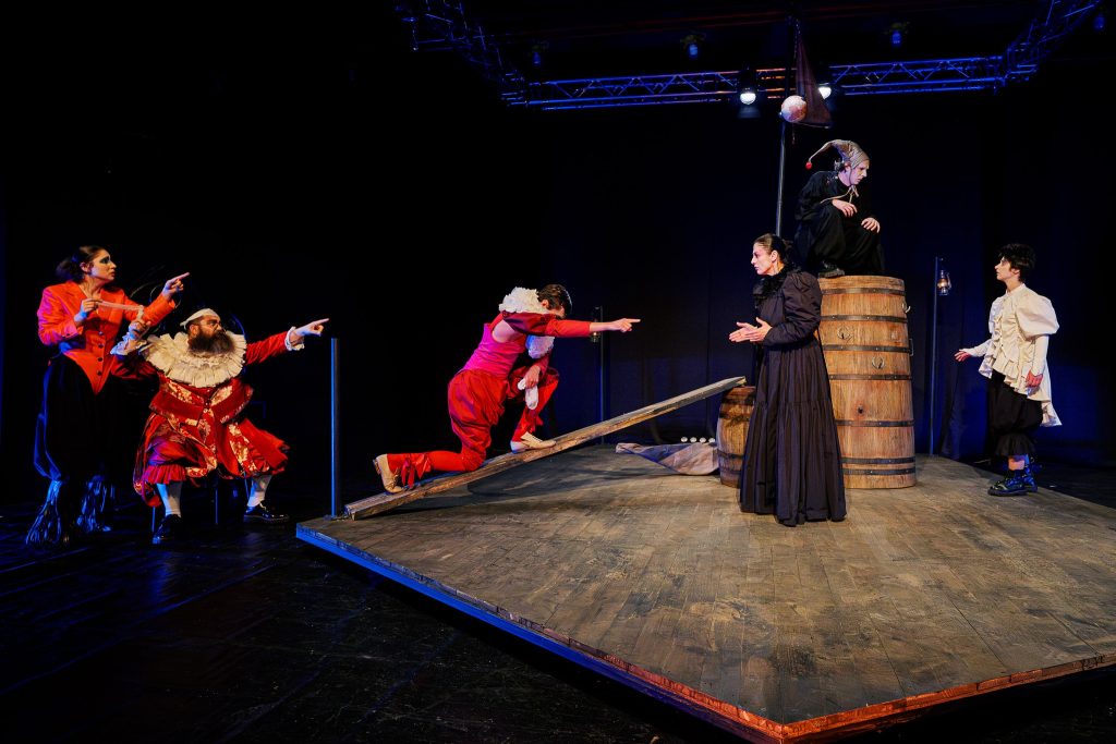 A DOUĂSPREZECEA NOAPTE de W.Shakespeare