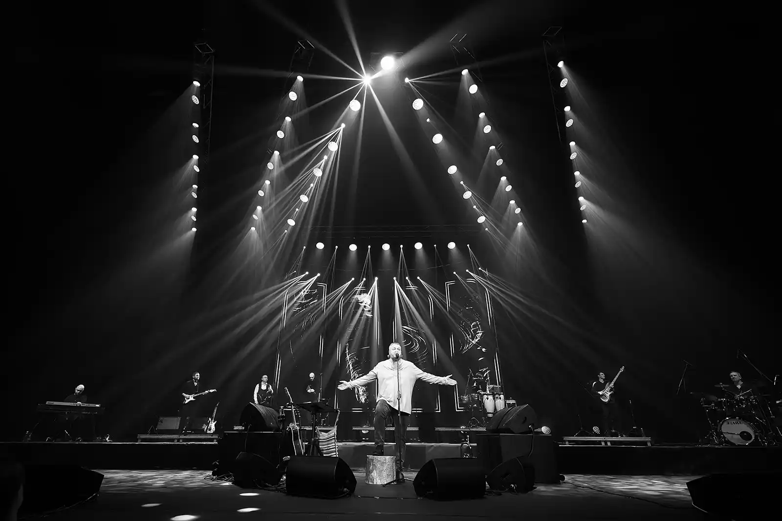 Între jazz și folclor. Interviu cu Vali Boghean despre influențele care îi definesc muzica