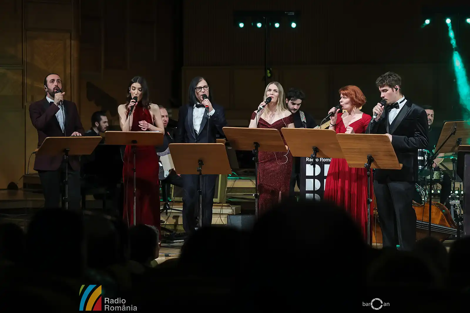Muzica Beatles reinventată în sonorități de jazz: Jazzappella și Big Band-ul Radio România