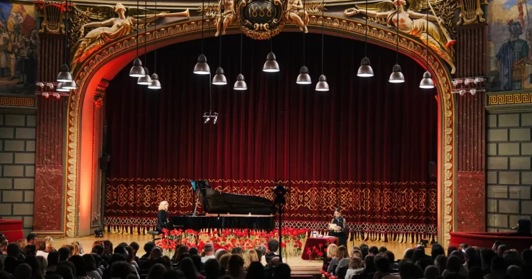 Recital Alexandra Silocea la pian cu interludii de Natalia Cebanu - Festivalul AICI A STAT - Editia 2025