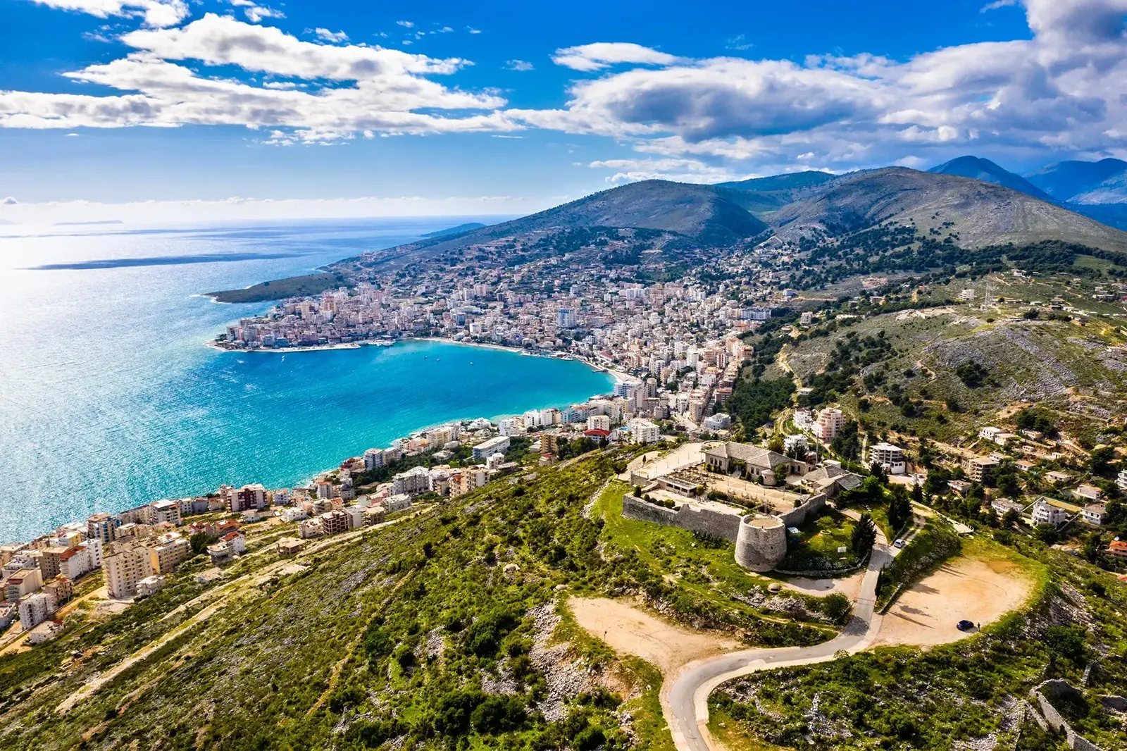 Sarande Albania vedere aeriana Albania toamna |
