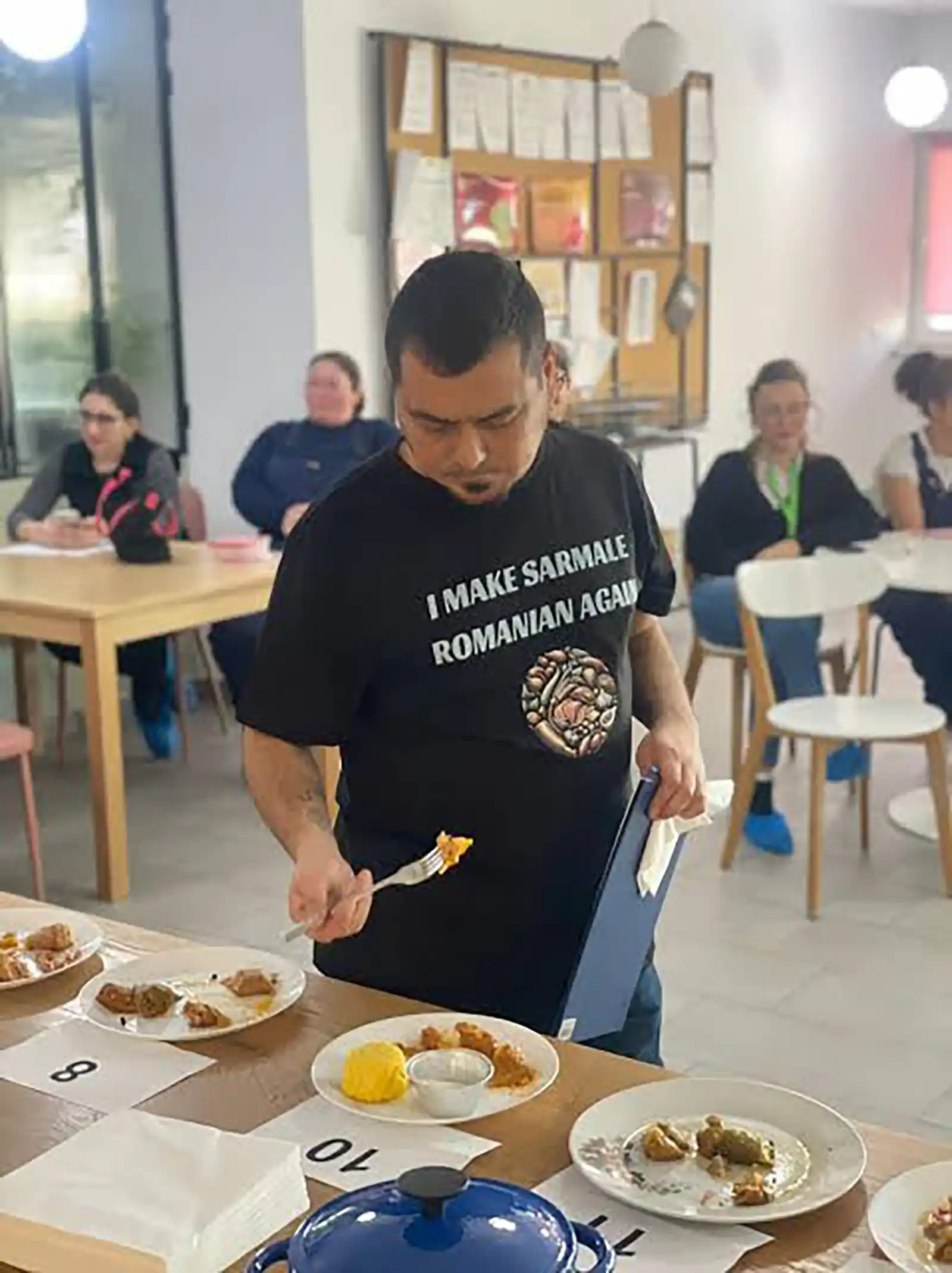 Peste o sută de exponate din Muzeul Sarmalelor expuse &icirc;n premieră, &icirc;n weekend, la Biblioteca Națională &ndash; Artisan Food Market