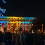 Locuri de toamnă în București - Festivalul Spotlight din București, idee de date pentru o seară de toamnă